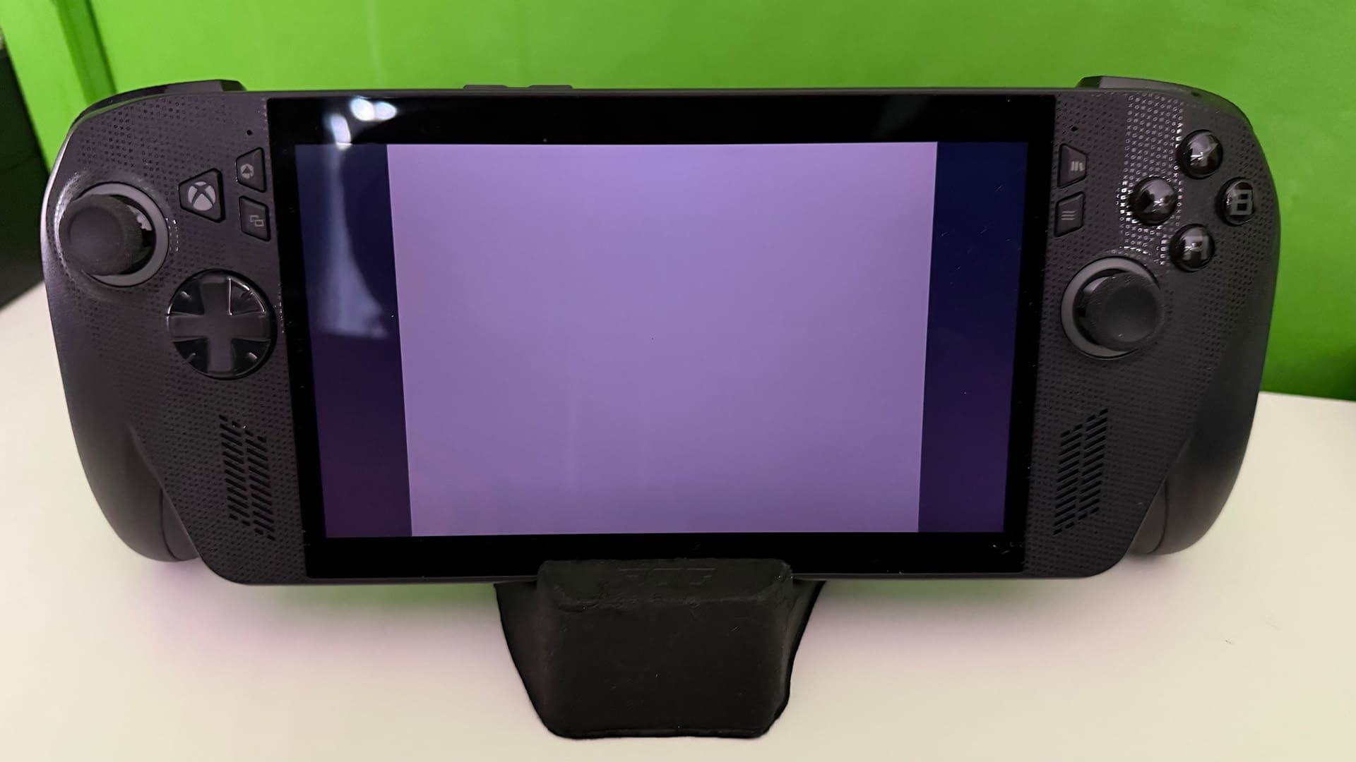 De twee zwarte balken aan de zijkanten waren het eerste wat me opviel bij het opstarten van de Xbox 360-game The Saboteur uit 2009