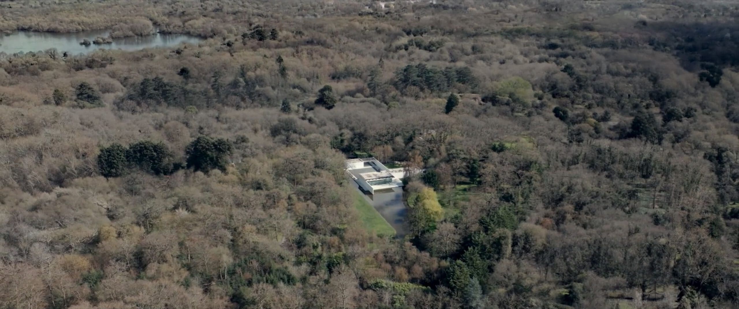 Daddy’s Head review screenshot 3 forest area family house