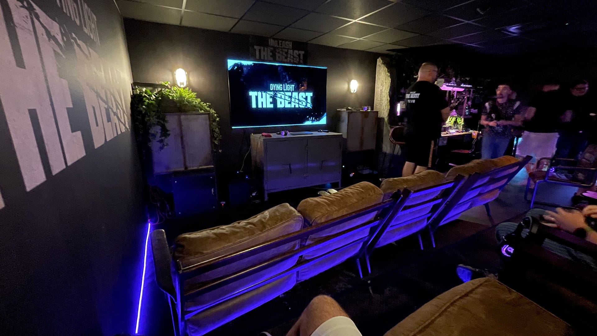 Dying Light The Beast gamescom 2024 preview image 3 behind closed doors booth presentation view