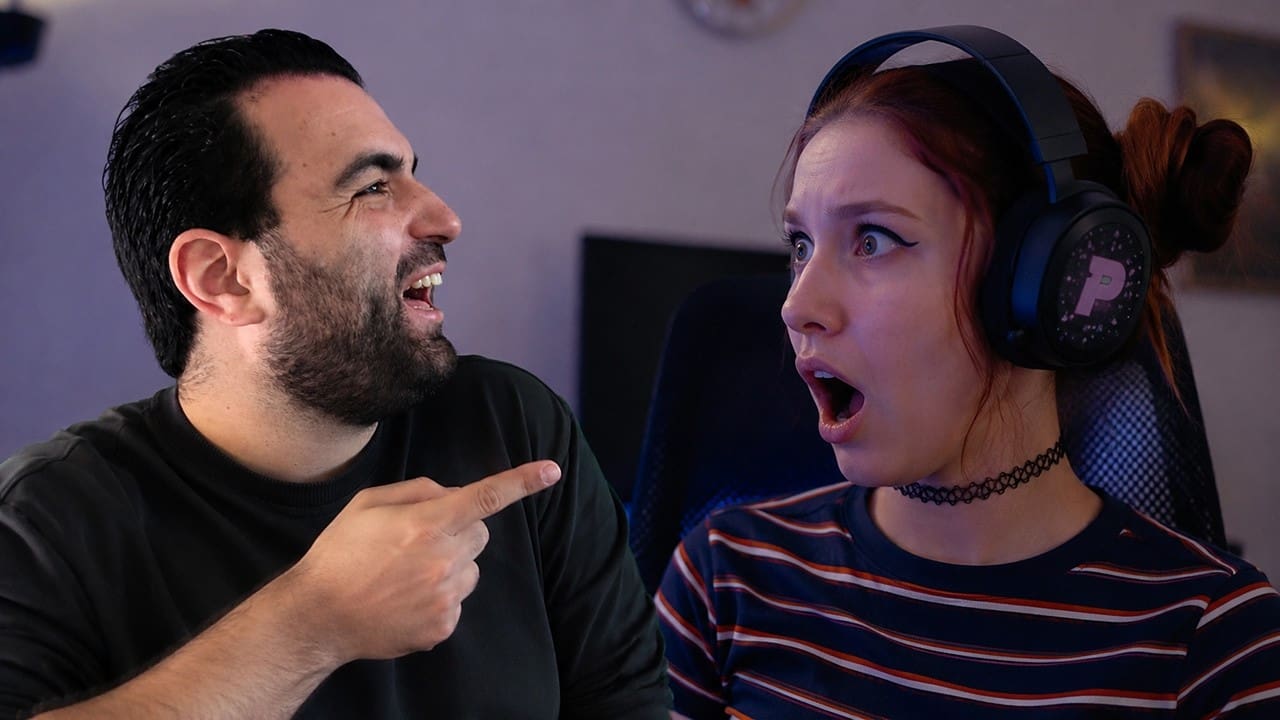 Terug van vakantie! Ik speel een livestream game?!